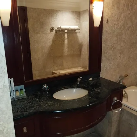 Times Square Grand Service Suite Kuala Lumpur Room photo